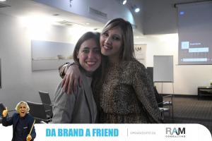 Da Brand a Friend (108)
