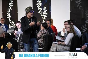 Da Brand a Friend (116)