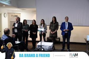 Da Brand a Friend (131)