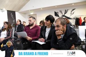 Da Brand a Friend (137)