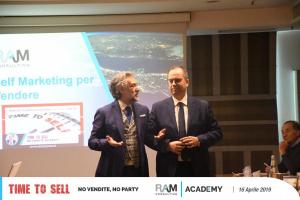 Time To Sell - No Vendite, No Party (10)