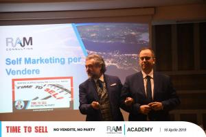 Time To Sell - No Vendite, No Party (14)