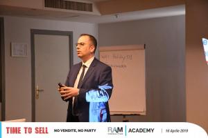 Time To Sell - No Vendite, No Party (39)